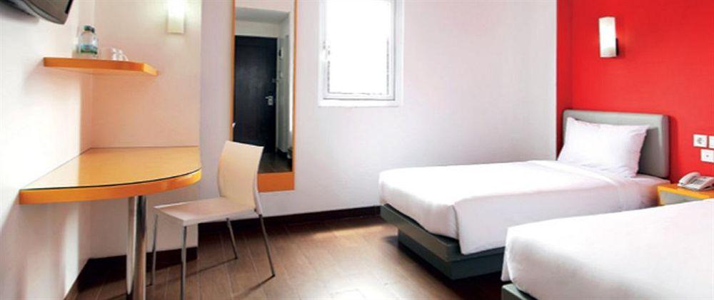 Amaris Hotel Cirebon Zewnętrze zdjęcie