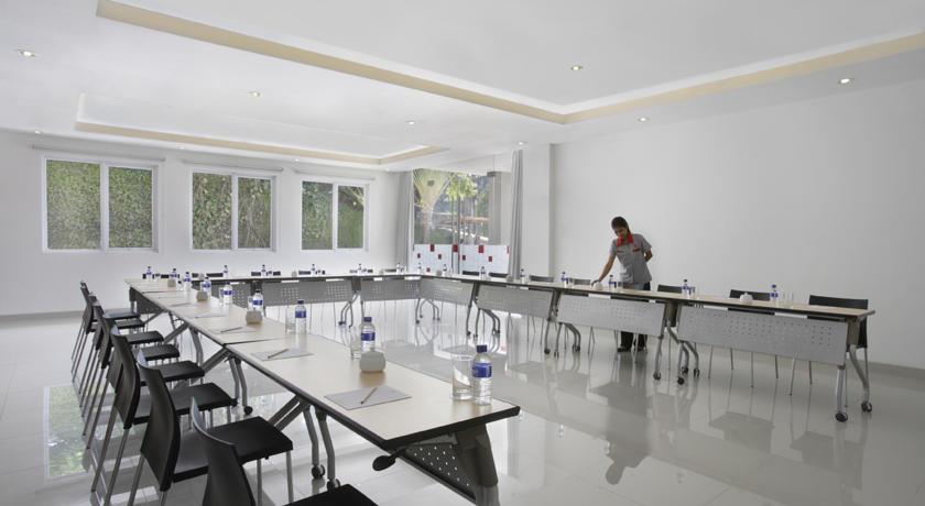 Amaris Hotel Cirebon Zewnętrze zdjęcie
